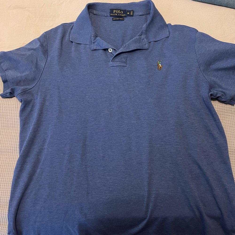 Men’s polo shirt size M